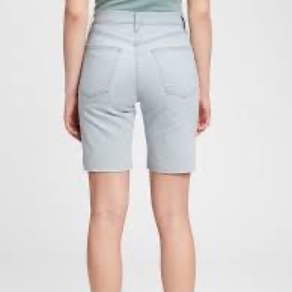 GAP Denim Shorts - Picture 5 of 8